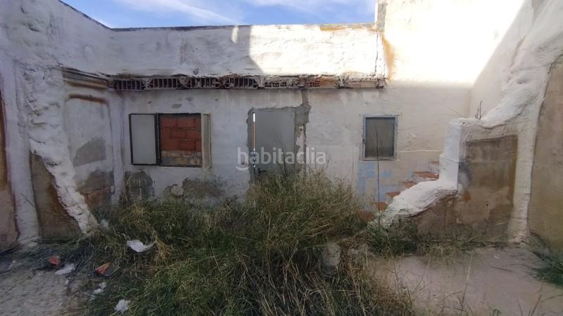 Foto 55944a7e-f26c-4c40-a607-28f3b406250b. Finca rústica solvia inmobiliaria terreno con edificación en Elda