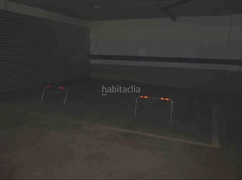 Foto 2c042b26-2229-460b-8647-a3e3d2965cb8. Aparcament cotxe a La Lastra León