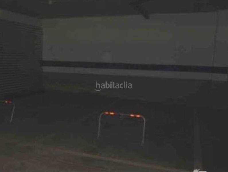 Foto 346567c4-2598-48e9-8ca7-c8ba7feeb50d. Aparcament cotxe a La Lastra León