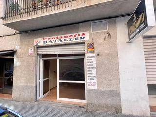 Location Local commercial  C/ lluis vives. Solvia inmobiliaria  locales gandia