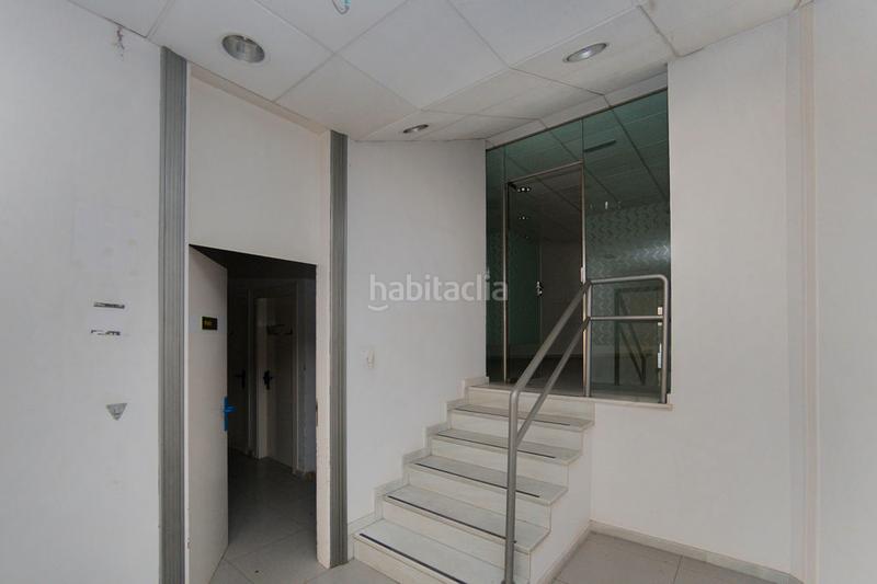 Foto 5ec1877d-1655-4767-a67d-fe60fe3b3c51. Affitto locale commerciale in Maracena