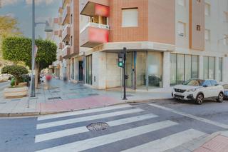 Local Comercial  C/ de el ejido. Solvia inmobiliaria  locales ejido el