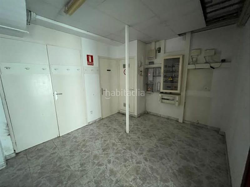 Foto 92bf0b13-ee4e-4412-a57b-05cb4604a6a0. Local commercial dans Horta Barcelona