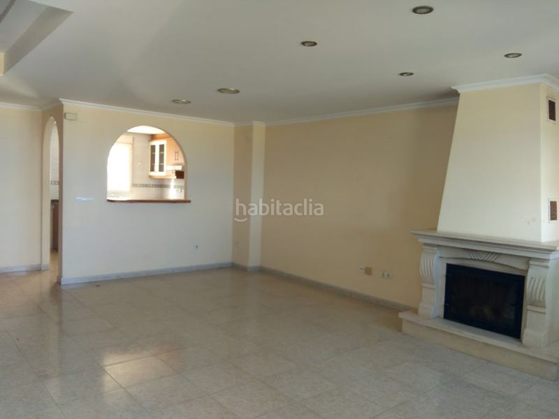 Foto fabbe8dc-98df-462d-9a06-f4e987d80ffe. Casa aparellada a Poblets (els)