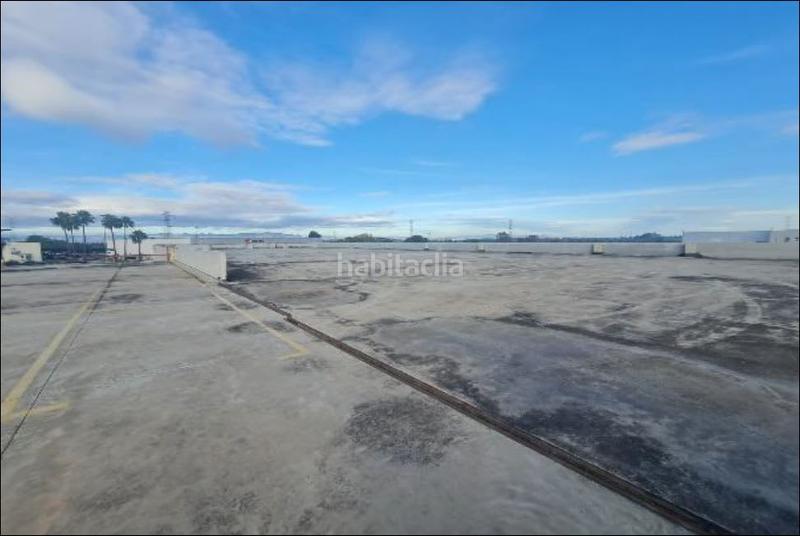 Foto 32471b82-d472-40c6-9d6d-56831d98d7d7. Location bâtiment à usage industriel dans Piedrabuena