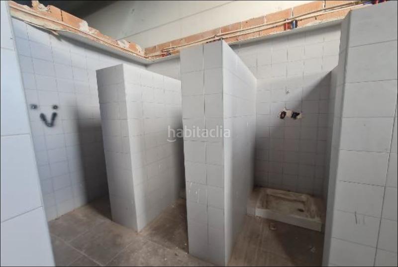 Foto 798a7eae-385f-49ac-96b3-74bcc7ae0ab6. Location bâtiment à usage industriel dans Piedrabuena