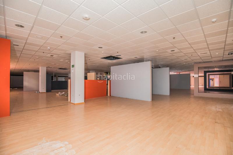 Foto 5e61aa14-dbef-4dfe-84a6-39e47e59d54a. Bâtiment à usage industriel dans Zona Rural Ávila