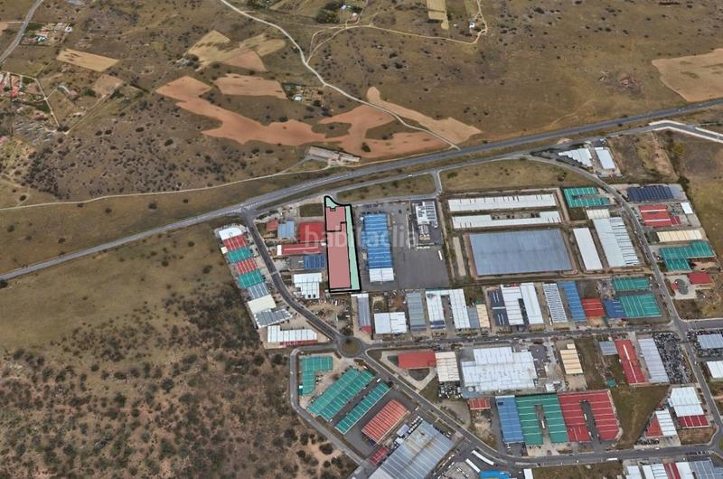 Foto cbc81269-6d01-41c5-87c0-bd13d649fc30. Bâtiment à usage industriel dans Zona Rural Ávila