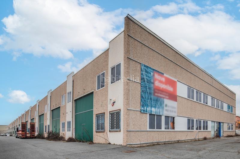 Foto cd2aff14-7fbc-4618-81c1-883f59b84cb9. Bâtiment à usage industriel dans Zona Rural Ávila