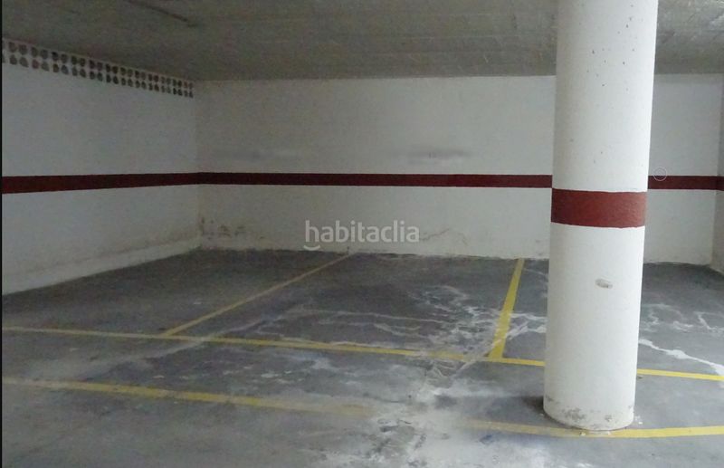 Foto 7df653c7-bbad-4540-b562-eed56e3c847e. Aparcament cotxe a Oliva pueblo Oliva