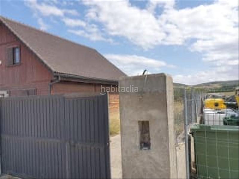 Foto 1b93390d-b8c5-4cb8-beb5-1352eddd09ff. Chalet solvia inmobiliaria chalet independiente en Buitrago del Lozoya