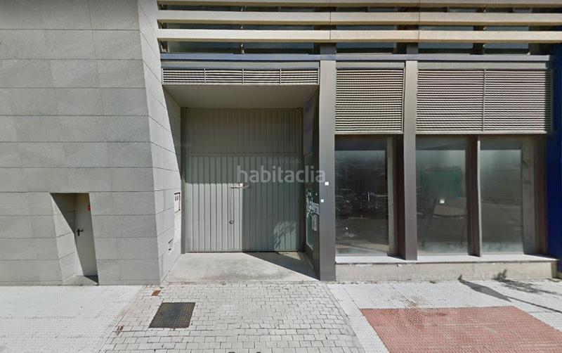 Foto 7bd2c041-bdd1-4da7-9ac2-9adeb0a6fbf0. Aparcament cotxe a Pisa Mairena del Aljarafe