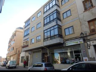 Pis  C/ garcía castellanos. Solvia inmobiliaria  piso almazán
