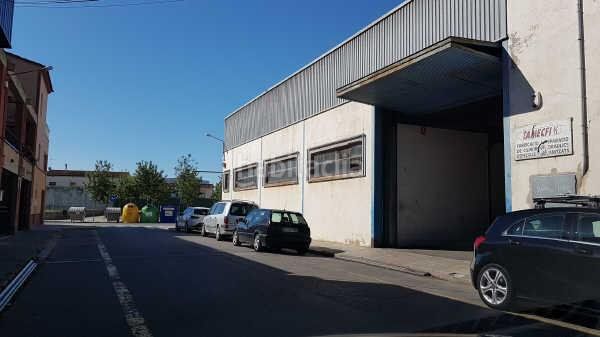 Foto aae62b01-c21b-4058-a217-c5783e43c57c. Nau industrial a Puig des Molins Ibiza