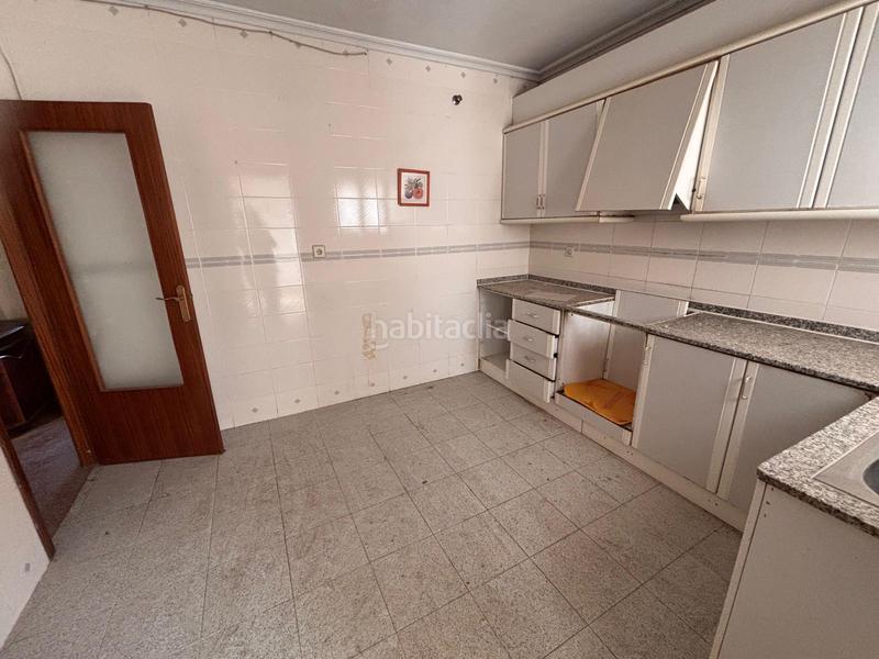 Foto 83bf331e-78a4-48da-9ae4-6e5f5aee8664. Piso solvia inmobiliaria piso en Yecla