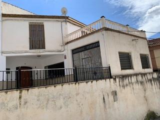 Casa aparellada  C/ carril. Solvia inmobiliaria  chalet adosado moraleda de zafayona