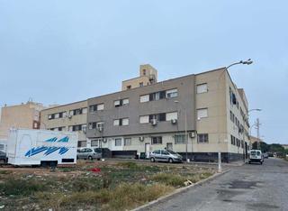 Pis  C/ valle de ordesa. Solvia inmobiliaria  piso roquetas de mar