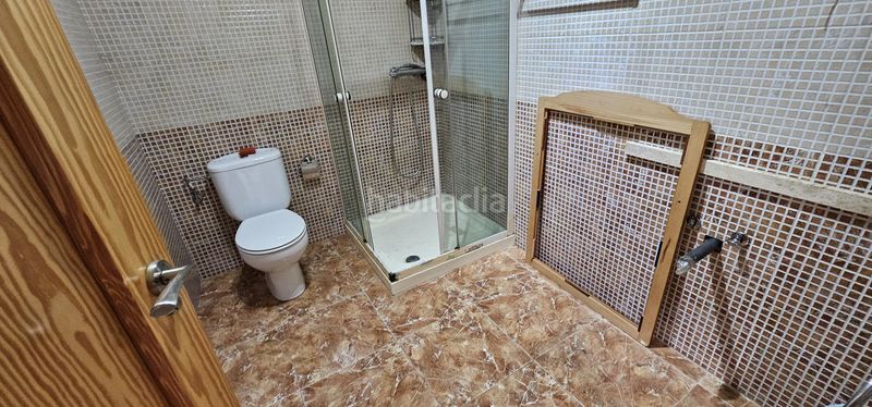 Foto f2d715e6-ef22-4b2e-8a53-3f628a6779cf. Local comercial a Cehegín