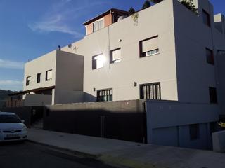 Aparcament cotxe  C/ vernisa. Solvia inmobiliaria  garaje villalonga