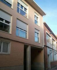 Aparcament cotxe  C/ urbezo unsain. Solvia inmobiliaria  garaje cariñena