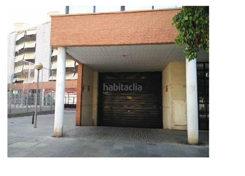 Foto 908cba2c-cb46-42e2-a320-c6c75249e2ac. Parking coche solvia inmobiliaria garaje en Sant Joan Baptista Sant Adrià de Besòs