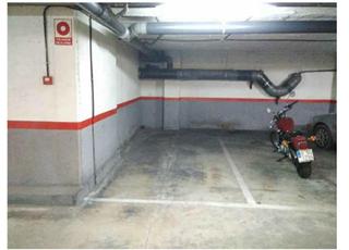 Parking voiture  Angel guimera. Solvia inmobiliaria  garaje sant adrià de besòs