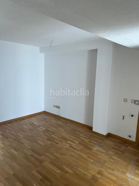 Foto d2f18be6-4f5c-478a-a12d-2ab0808aee31. Pis a Moscardó Madrid