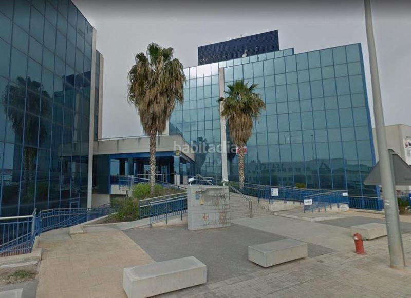 Foto 491a7f59-0c8b-4937-be47-ebcb778454d0. Car parking in Avenida de Abril-9 de Octubre Sagunt