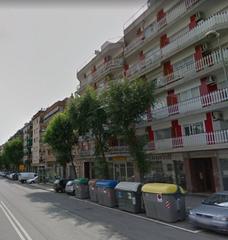 Posto auto  Pj llorenç serra. Solvia inmobiliaria  garaje santa coloma de gramenet