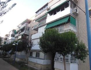 Piso  C/ fuentebella. Solvia inmobiliaria  piso parla