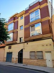 Aparcament cotxe  C/ agustina de aragón. Solvia inmobiliaria  garaje albacete