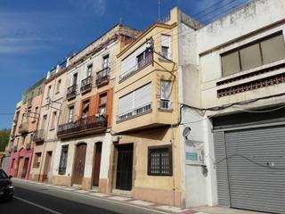 Pis  C/ sant jaume. Solvia inmobiliaria  piso calella