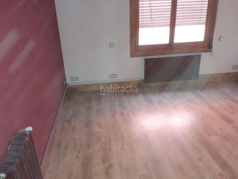 Foto cd8d9722-36f8-4370-9a08-1debcc681132. Piso solvia inmobiliaria piso en Aiguafreda