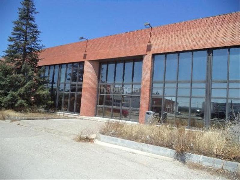 Foto d2b312dd-7d93-4451-86b8-93c379a98ce7. Industrial building in Alcarràs
