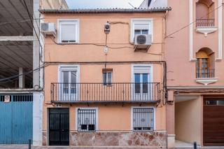 Pis  C/ viana. Solvia inmobiliaria  piso lucena
