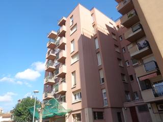Aparcament cotxe  C/ barris i buixo. Solvia inmobiliaria  garaje palafrugell