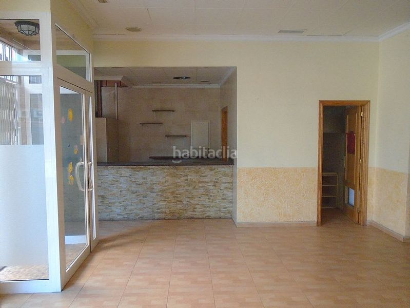 Foto ac81021f-bcab-44f4-b68c-15605029cf0f. Local comercial a Beniel