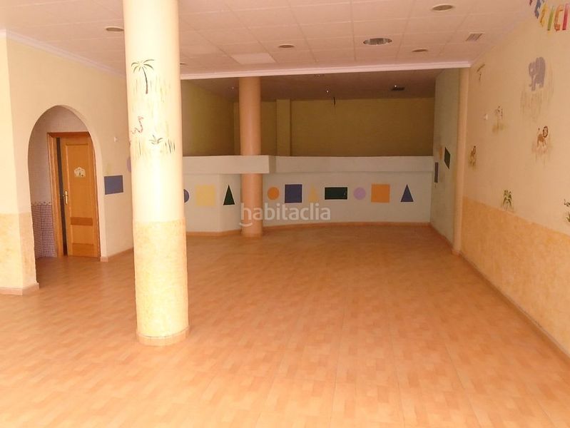 Foto c5a11155-75fa-41fd-aa27-e7b36f666d97. Local comercial a Beniel