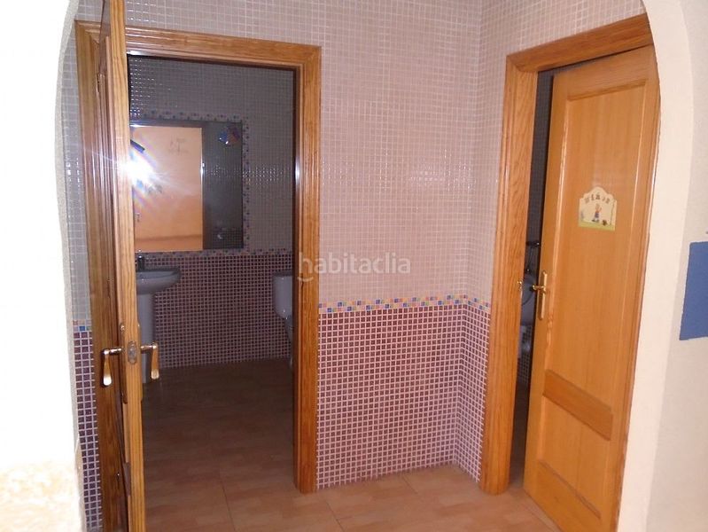 Foto e37a492a-1198-4c90-8d77-dec633964f63. Local comercial a Beniel
