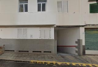 Aparcament cotxe  C/ paraná. Solvia inmobiliaria  garaje arrecife