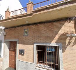 Chalet  C/ veintinueve de marzo. Solvia inmobiliaria  casa algaba la