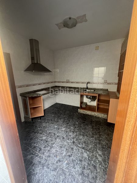 Foto f5489d89-c93b-4c97-9d46-5678ccf4d95a. Xalet a Algaba (La)