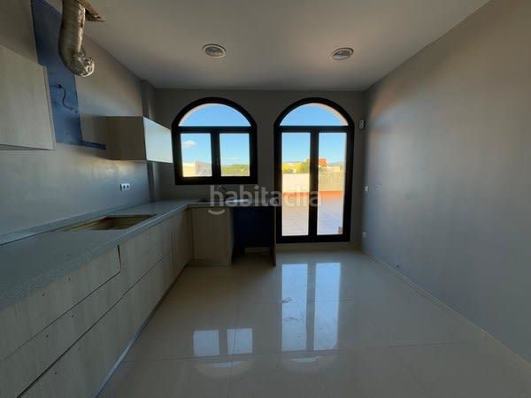Foto 31cb0517-5df6-429e-a615-e85b55c7ee4a. Casa aparellada a Aldea (L´)