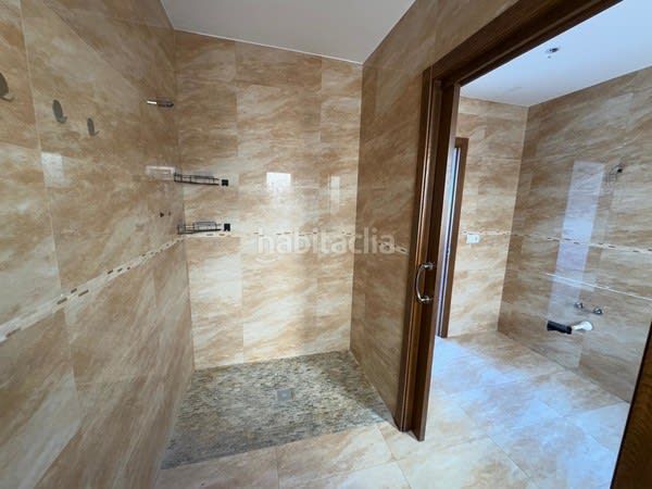 Foto 463be069-2404-4971-8f4f-b540c4044da4. Casa aparellada a Aldea (L´)
