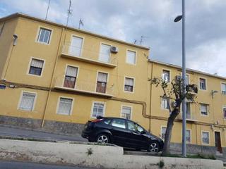Pis  C/ santa bárbara. Solvia inmobiliaria  piso elda