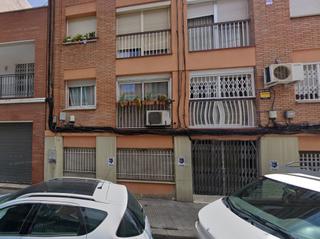 Appartement  C/ napols. Solvia inmobiliaria  piso santa coloma de gramenet