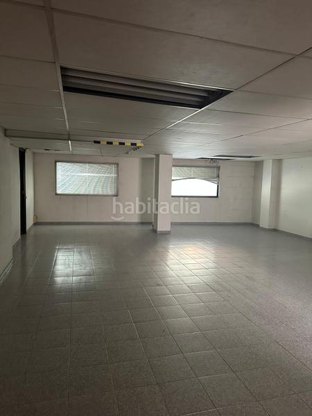 Foto ebb9311d-0c2c-47fa-90b7-3f0456ed4d93. Alquiler local comercial solvia inmobiliaria locales en Barcelona