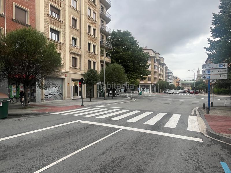 Foto 2f2414d8-e32c-46e5-9bd5-6f9c65aa4390. Business premise in Segundo Ensanche Pamplona / Iruña