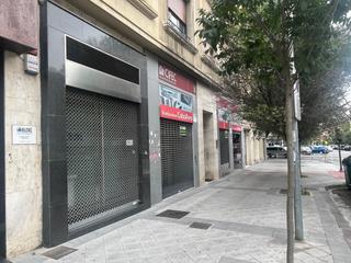 Local Comercial  C/ eriberri kalea. Solvia inmobiliaria  locales pamplonairuña