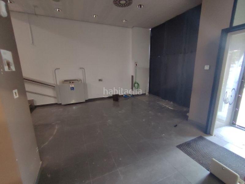 Foto 9f423c2d-d3c9-44e7-8c36-6c3b201a15e1. Local commercial dans Fuente del Berro Madrid